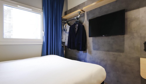 Room, Multiple Beds