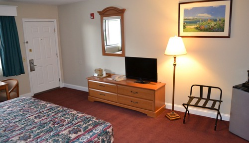 1 King Bed Handicap Non Smoking