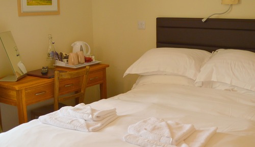 Double or Twin Room, Ensuite