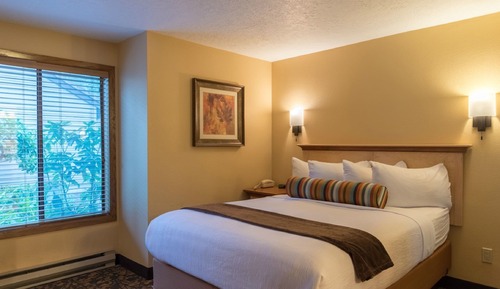 Loft, 2 Bedrooms (2 Single Sleeper Chairs)