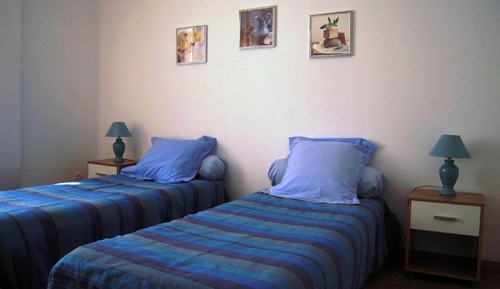 Classic Cottage (Merlot)