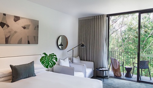 Pavilion Standard Suite