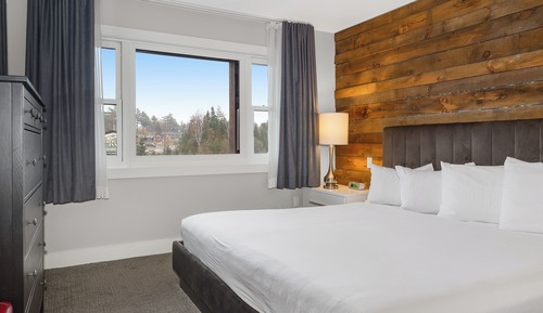 Deluxe Two Bedroom