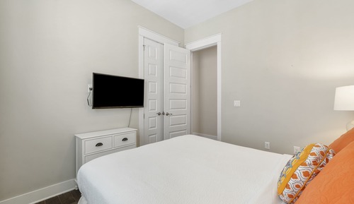 Townhome, 4 Bedrooms (Happy Daze)