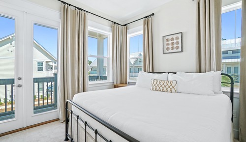 Townhome, 2 Bedrooms (The White Barn)