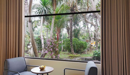 Grand Deluxe Garden with Balcony