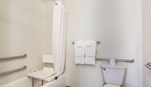 Room, 2 Queen Beds, Accessible, Non Smoking