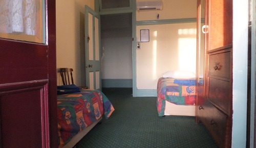 Traditional Twin Room, Shared Bathroom