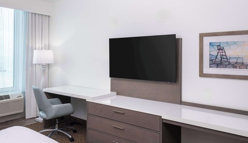 Standard Room, 1 Twin Bed, Non Smoking, Refrigerator & Microwave (with Sofabed, No View)