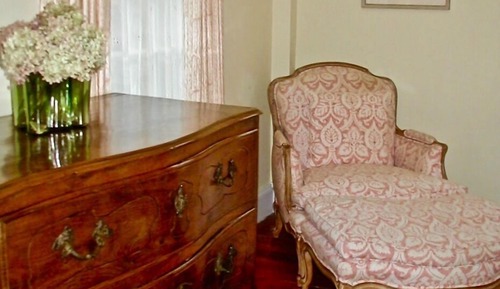 Chiavari Room (European Bed - Bigger than Queen, Smaller than King)