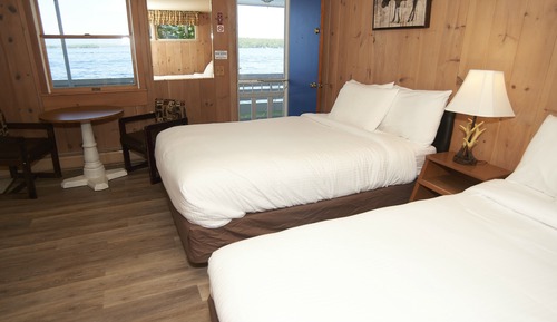 Cabin, 2 Double Beds, Kitchenette, Lake View