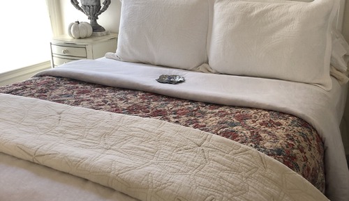 White Room, Deluxe Queen Suite, Private Bath, Park View, Bikes Included