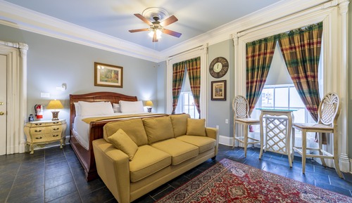 Executive Studio Suite, 1 King Bed