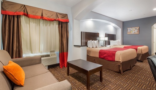 Room, 2 Queen Beds, Non Smoking, Kitchenette