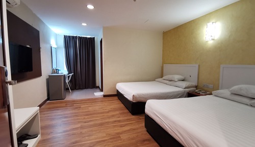 Deluxe Room, 2 Queen Beds