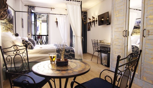 Suite, Balcony (Sierra de Cabezón de Oro)