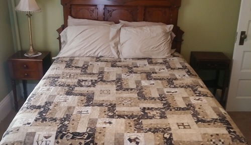 Room, 1 Queen Bed, Ensuite, River View