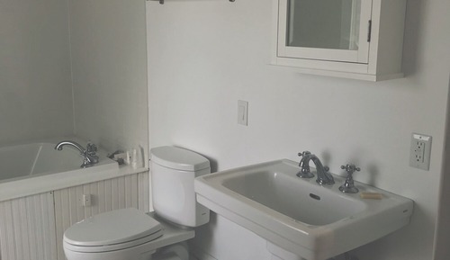 Premium Studio Suite, 1 King Bed, Balcony