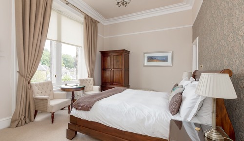 Superior Double Room (Castle View)