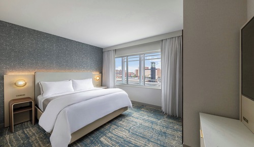 Executive Suite, 1 King Bed with Sofa bed, Non Smoking