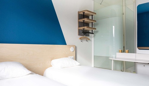 Twin Room, 2 Twin Beds