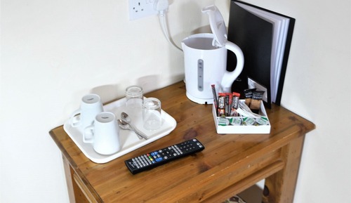 Double Room, Ensuite, Courtyard View (Groundfloor)