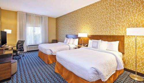 Room, 2 Queen Beds, Hearing Accessible (Roll-in Shower)