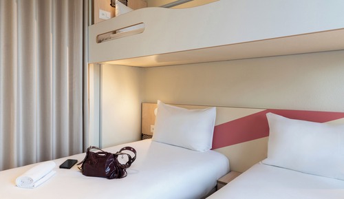 Twin Room, 3 Twin Beds