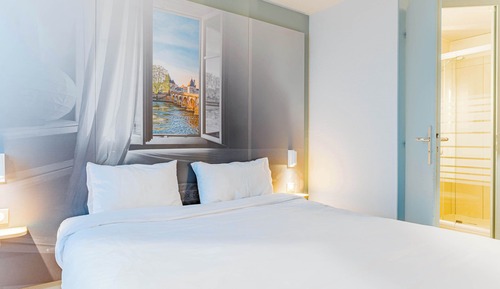 Double Room, Non Smoking