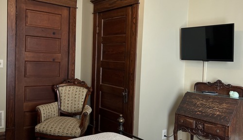 Standard Room, 1 Double Bed, Garden View (Tyfi 5)
