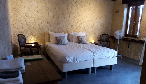 Superior Twin Room, Courtyard View