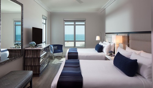 Suite, 1 Bedroom (Superior View, Two Queens, Gulf Front)