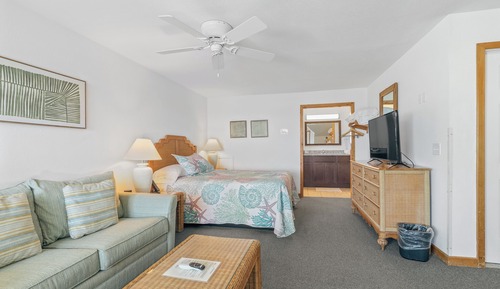 Standard Studio Suite, 1 Bedroom, Non Smoking (Studio 303, Private Deck, HarborFront)