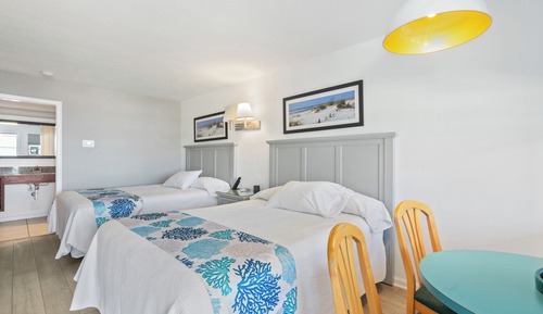 Standard Room, 1 Bedroom, Non Smoking (1st FL Harborfront 2 Qn, Private Deck)
