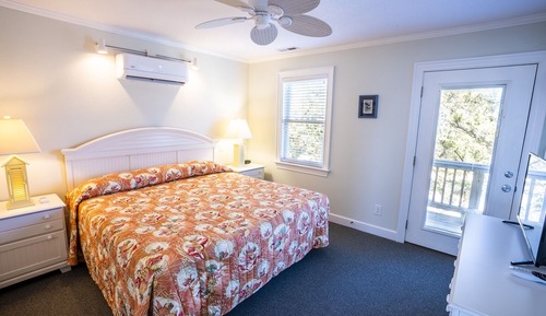 Standard Suite, 1 Bedroom, Non Smoking (Treasure Chest (Annex))
