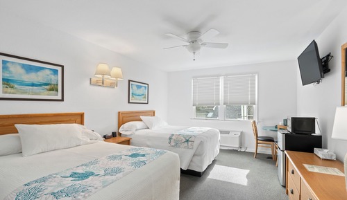 Standard Room, 1 Bedroom, Non Smoking (2nd Floor, Non-Harborfront, 2 Doubles)