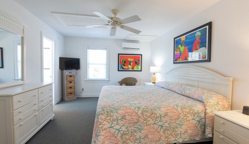 Standard House, 3 Bedrooms, Non Smoking (Teach's Treasure (Annex))
