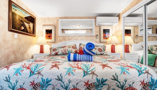 Sunsets One-bedroom Cottage