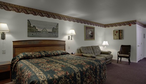 Standard Room, 1 King Bed