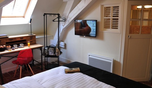 Standard Double Room (Henri Petit)