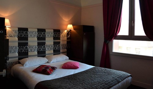 Comfort Twin Room + City View