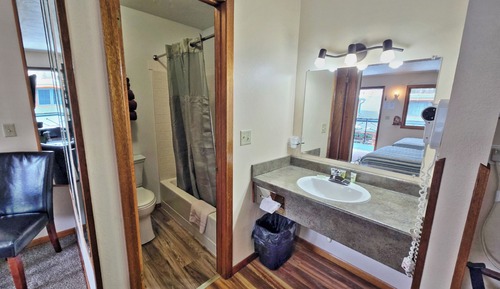 Basic Double Room (14)