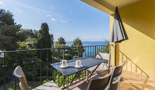 Apartment 2-4 persons, Sea View Balcony, Upper Floor