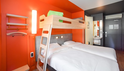 Triple Room, 3 Twin Beds