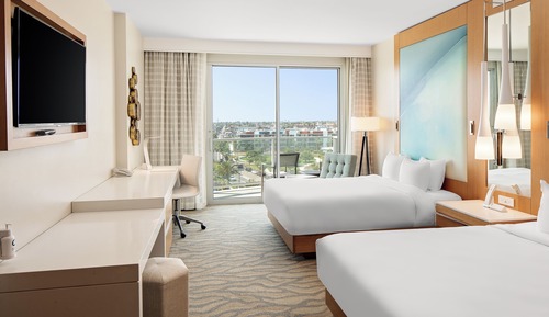 Room, 2 Queen Beds, Ocean View, Mobility with Balcony