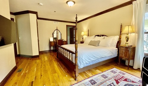 Deluxe Double Room, Private Bathroom