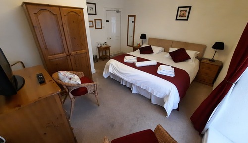 Double or Twin Room (Room 2)
