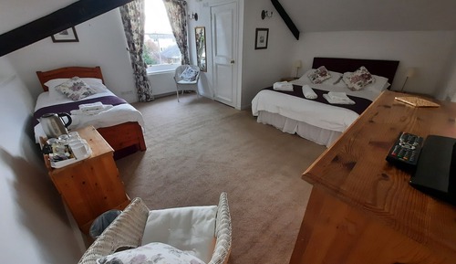 Family Room (Room 1)