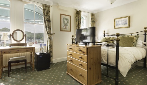 Premier Room, 1 King Bed, Ensuite, River View (First Floor)