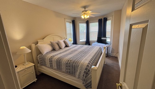 World's Fair Suite